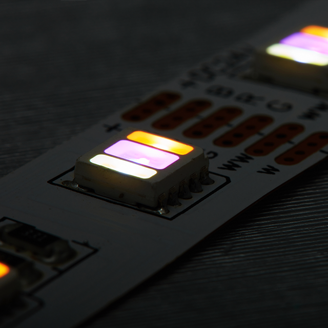  5 in 1 RGB プラス各種ホワイト